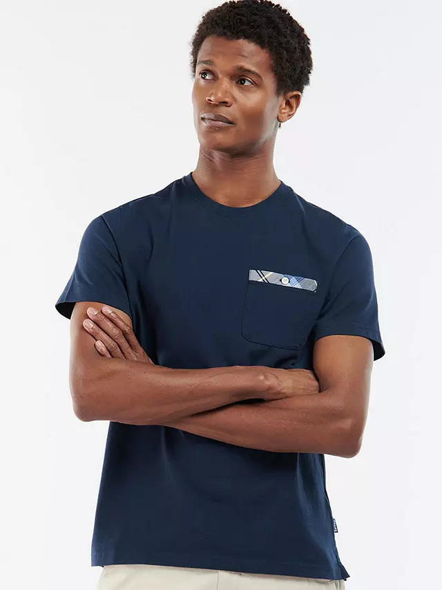 0.Barbour Durness Pocket T-Shirt: Navy